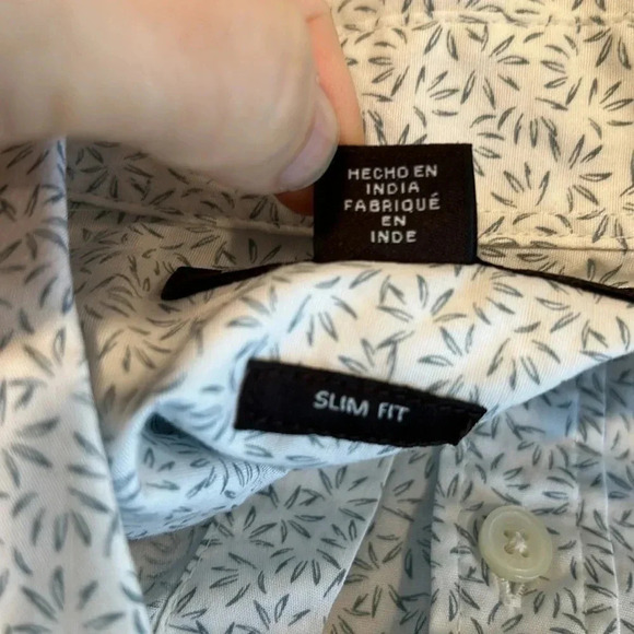 Michael Kors Men’s slim fit button down - Picture 6 of 7